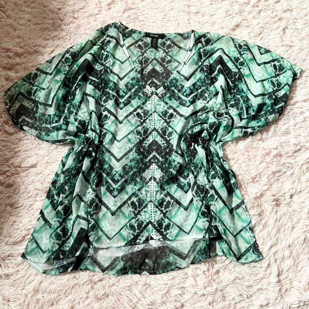 Abstract Sheer Artistic‎ Professional Summer Whimsical Women’s Plus Size Blouse